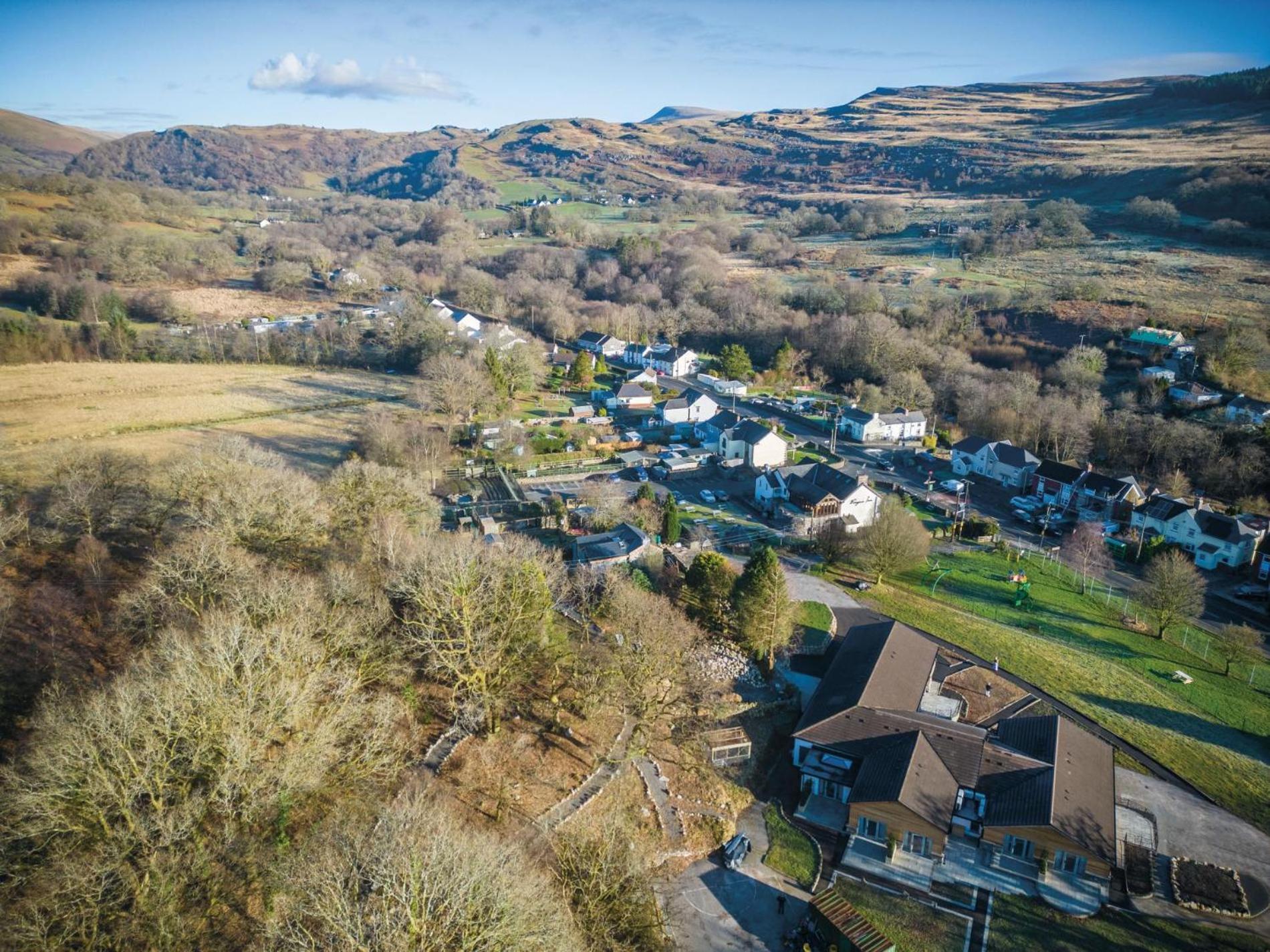 Suite 1 - Sleeping Giant Hotel - Pen Y Cae Inn Brecon Exterior photo